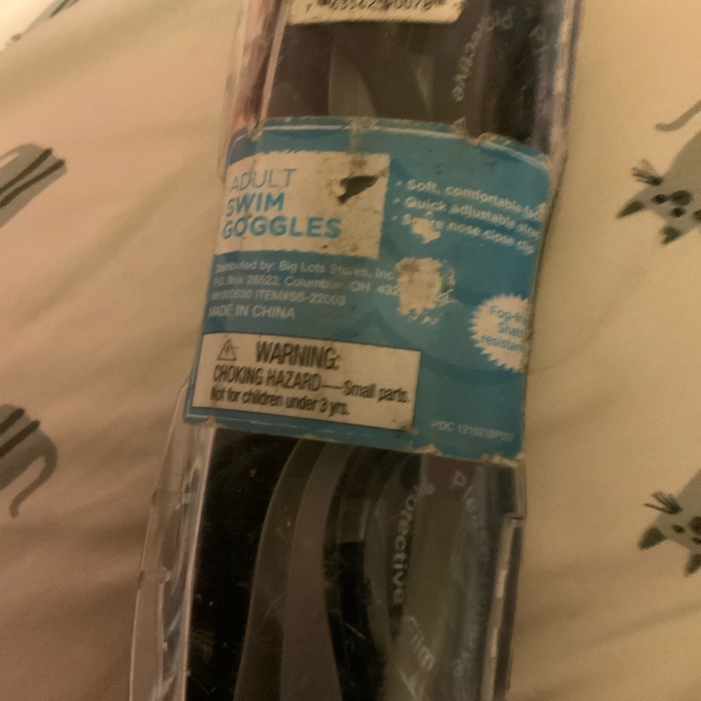 Adult swimwear ( Goggles)